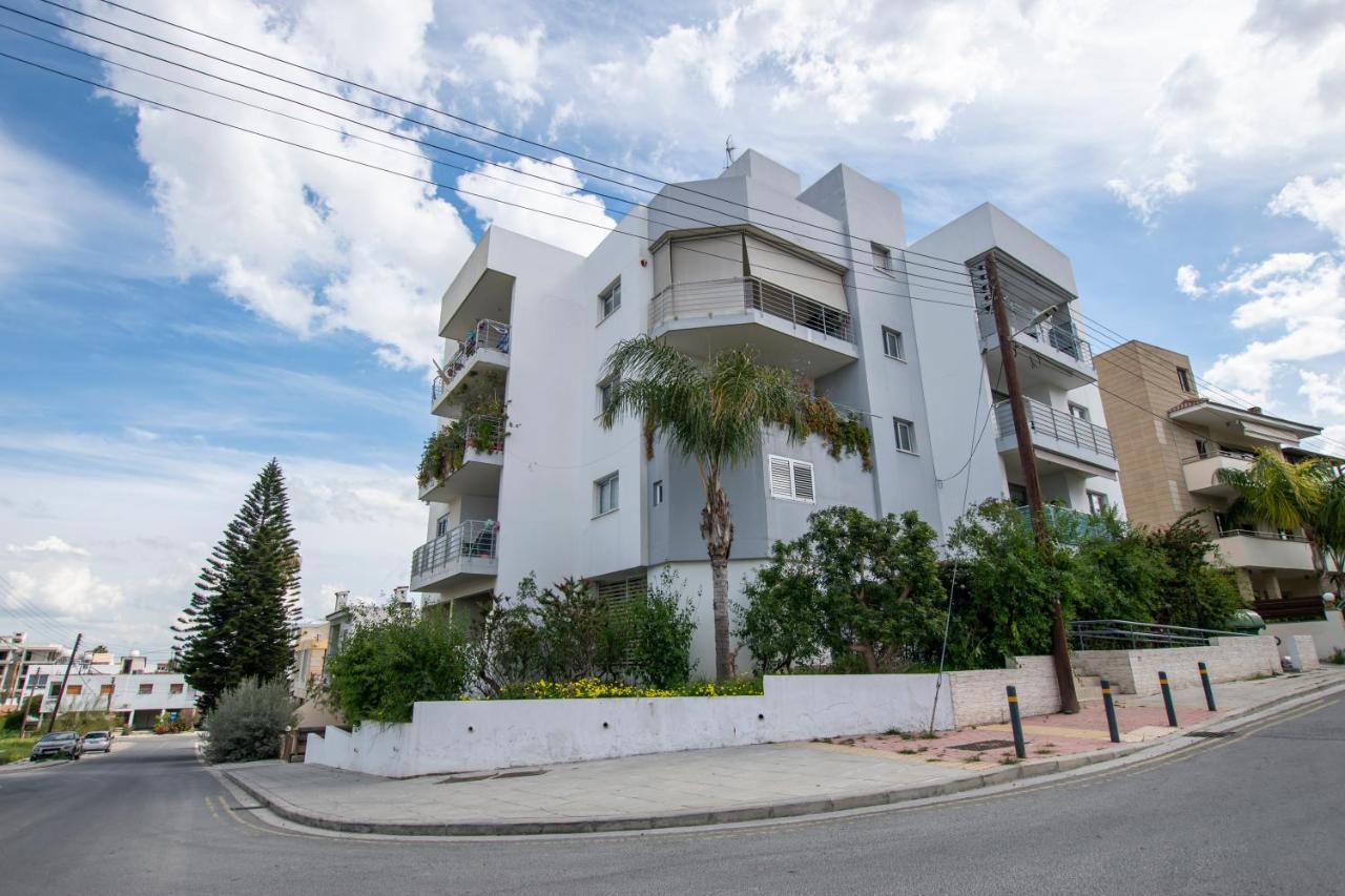 Glabur Stays - The Executive 2 Bdr - Nicosia City, Free Parking & Wifi, Welcomes You!!! Dış mekan fotoğraf